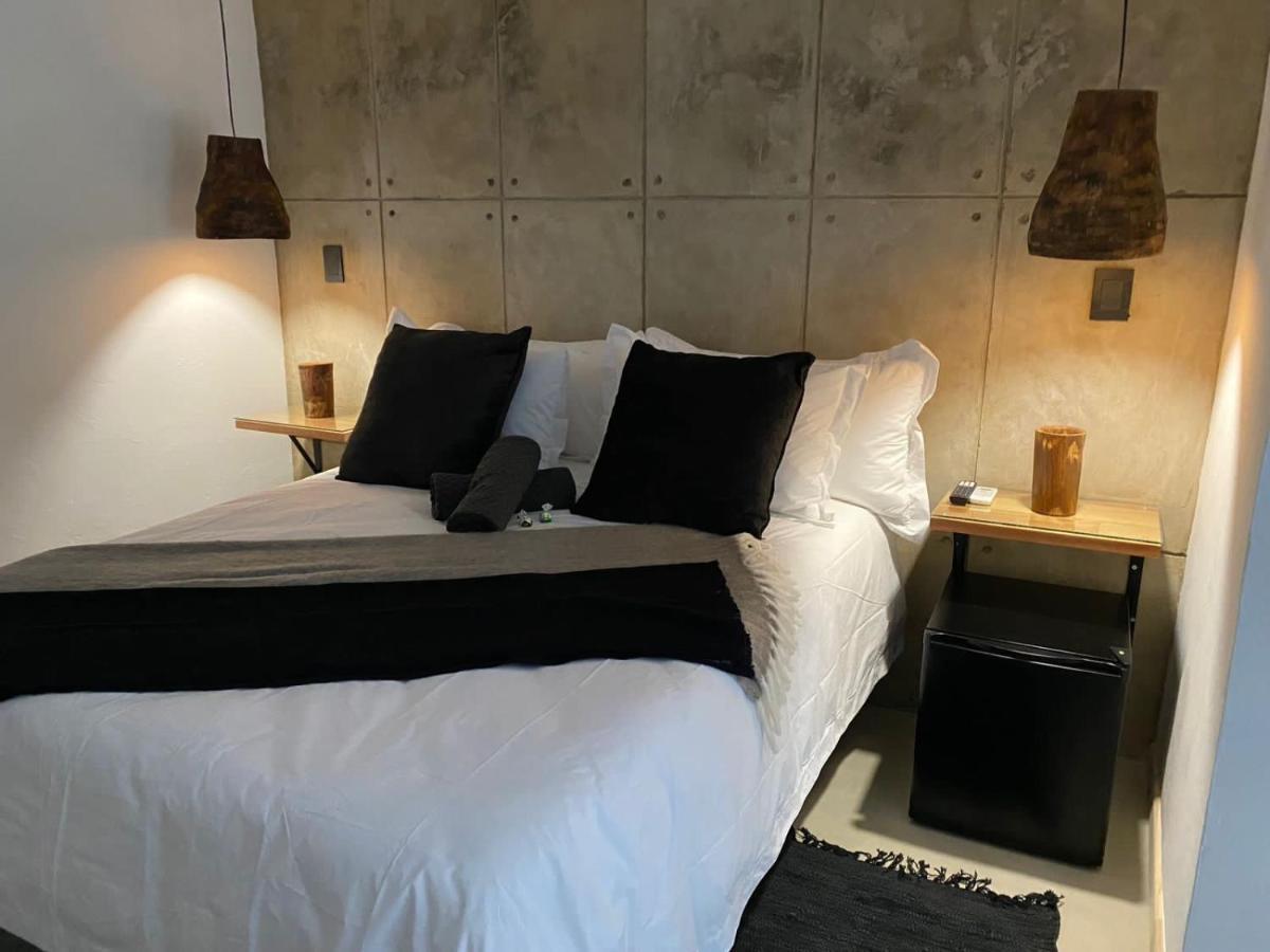 Luxury Upmarket Guesthouse 20 On 4Th 루스텐버그 외부 사진