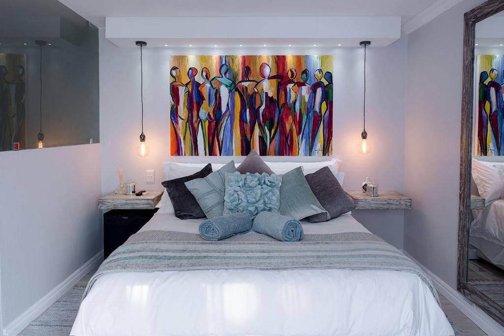 Luxury Upmarket Guesthouse 20 On 4Th 루스텐버그 외부 사진